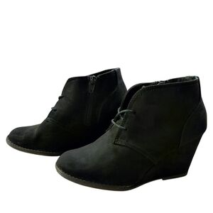 Universal Thread Boots Womens 6 Wedge Booties Black textile Lace Up  Round Toe